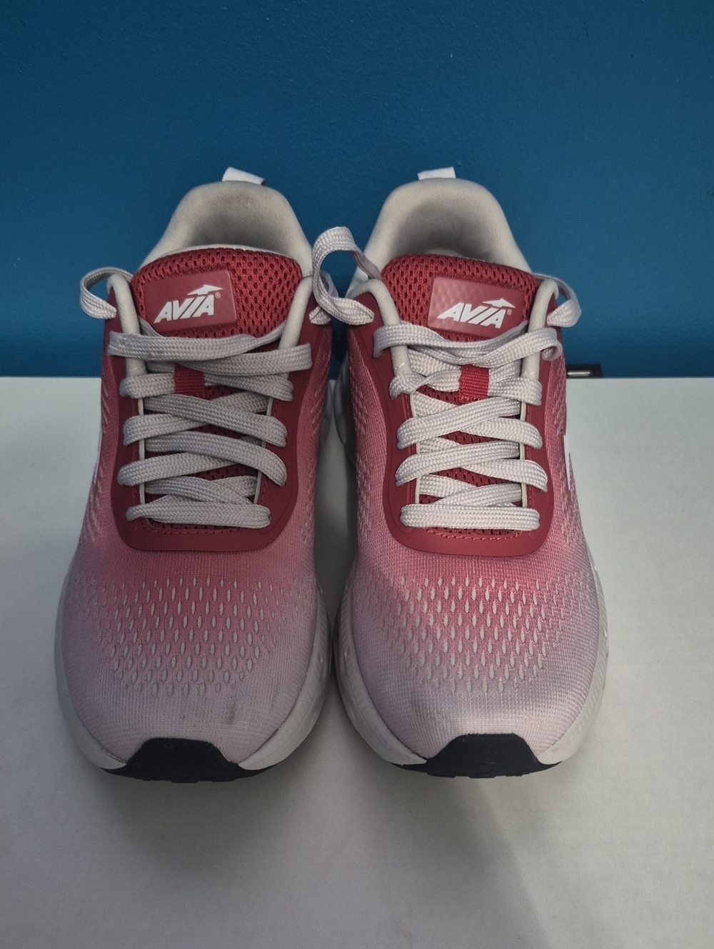 Avia Kids Gradient Pink Lace-Up Sneakers